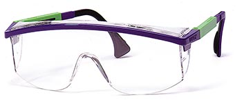Очки «Астроспек» (9168025): открытые очки с боковой защитой. Возможна регулировка наклона линзы и длины дужек
